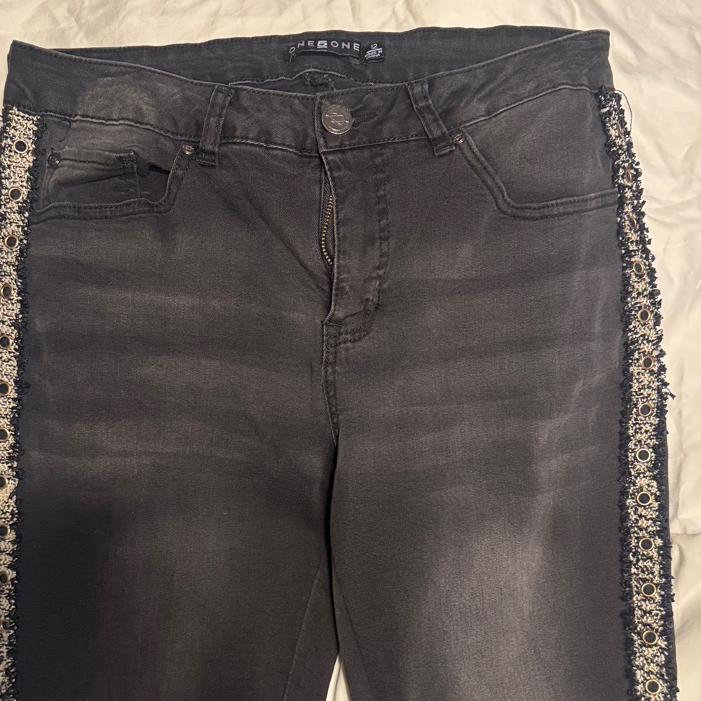 one 5 one Charcoal Skinny Jeans with Lace Detail